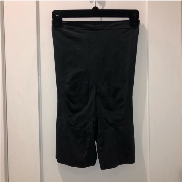 Spanx Oncore High-Waisted Shaping Short - Picture 5 of 5